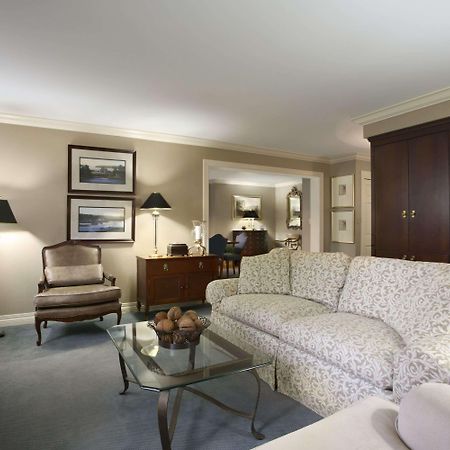 Days Inn By Wyndham Sidney Oh Екстериор снимка